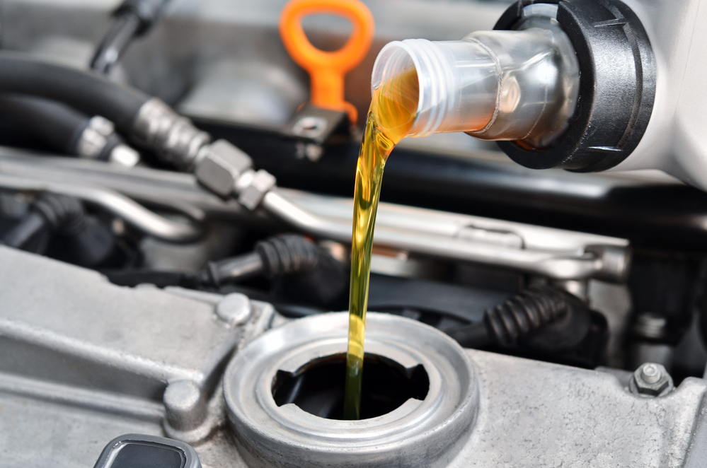 motor-oil-in-car